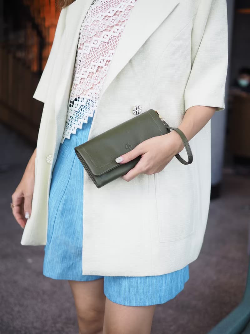 Mousse wallet (Moss Green) : Long wallet, soft leather wallet, Green