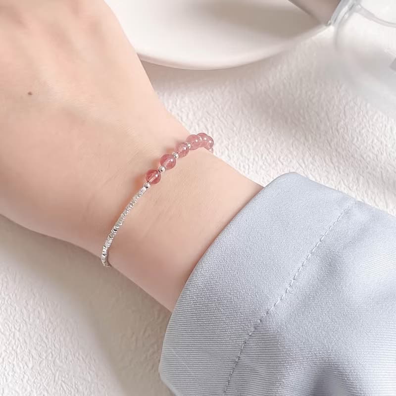 草莓晶925純銀不對稱設計碎銀手鍊