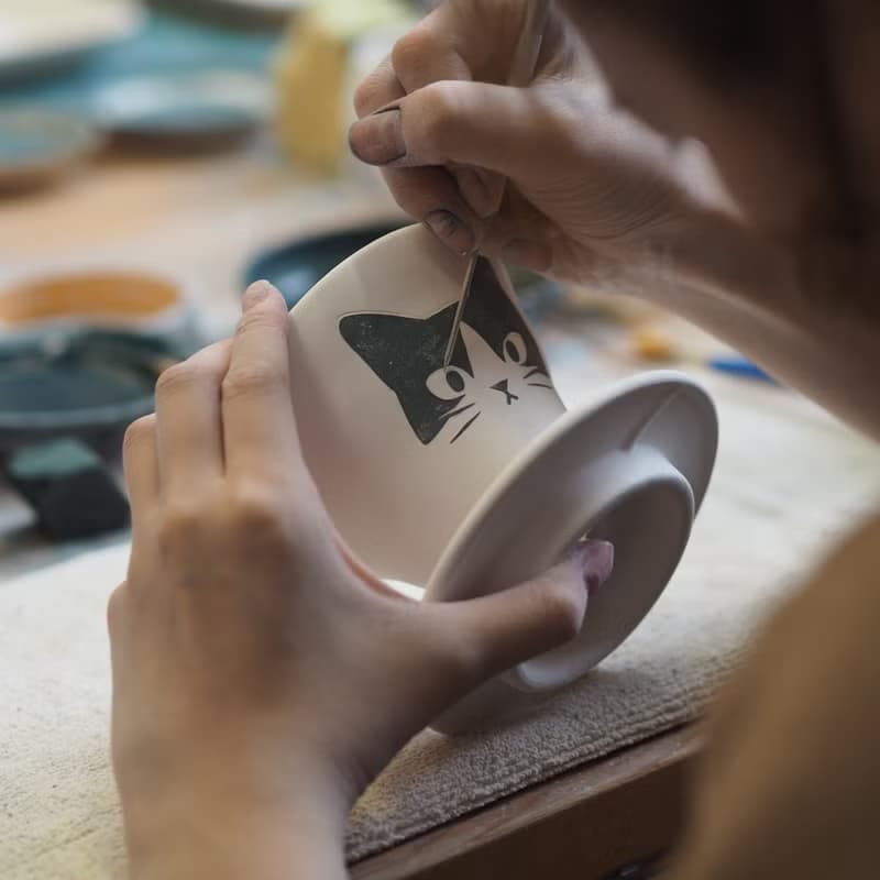 預購【HARIO聯名】貓咪青花瓷 V60 咖啡濾杯