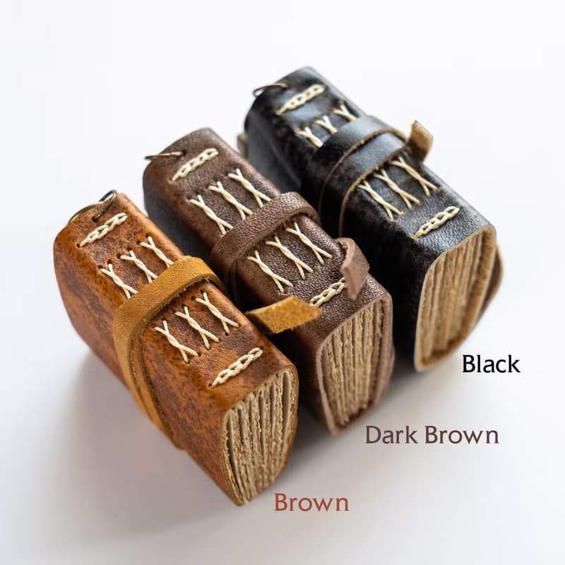 鑰匙鏈 Mini Book Keychain