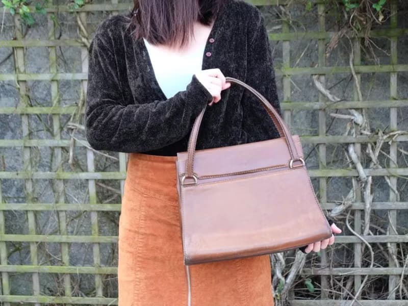 法國復古啡色小牛皮手提袋