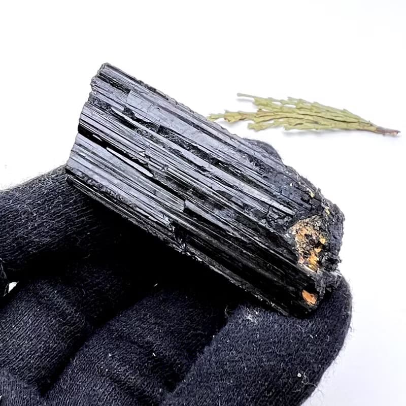 保鏢。原礦  療癒 一圖一物 擺件 避邪 l 黑碧璽原石 共生礦 l