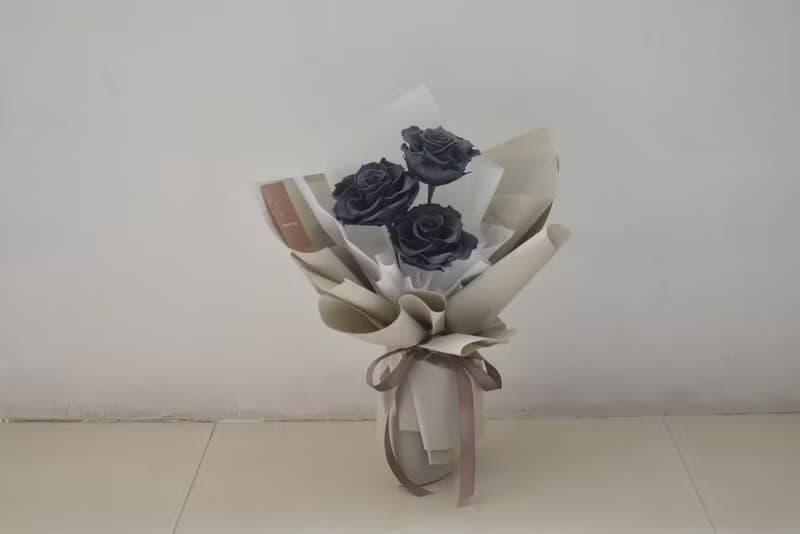 /3朵厄瓜多灰藍色玫瑰花束/七夕 求婚 情人節 紀念日 生日 母親節