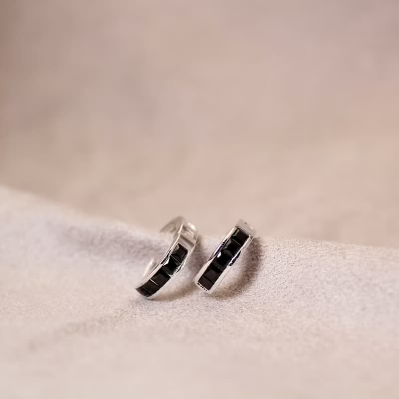 【SWS飾品】黑鋯石純銀圈圈耳環。純銀耳環 易扣耳環耳扣