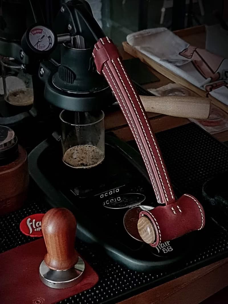 Flair 58 leather case coffee espresso machine leathercraft Handmade hand stitchi