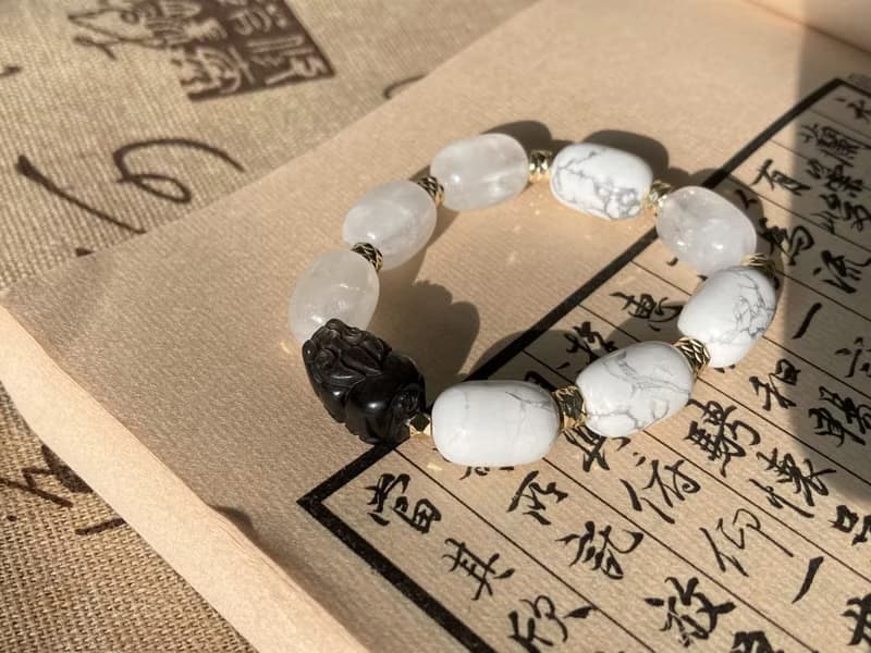 【漫天半生雪。中性手鏈】白松石、白水晶、銀曜石|925純銀、貔貅