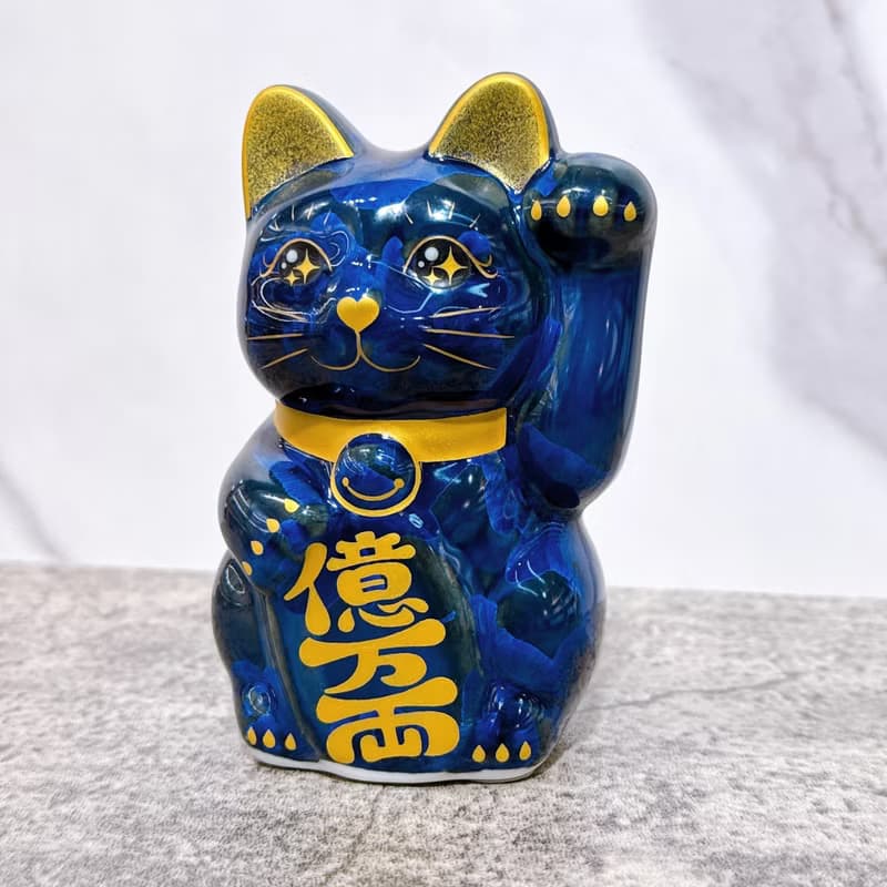 【玄釉招財】日本清水燒招財貓 | 青墨 億万両 左 特小
