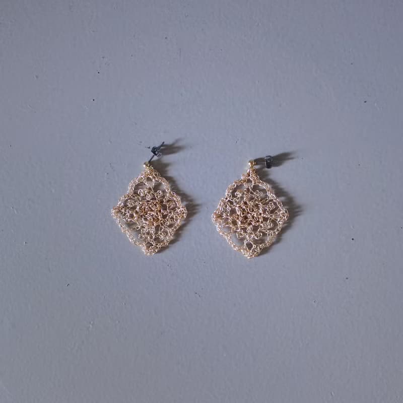 doily oval | 金屬線鉤織蕾絲耳飾