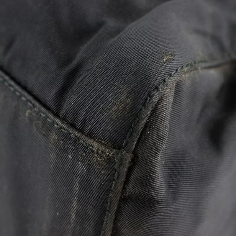 【日本直送】プラダ PRADA ハンドバッグ ナイロン 黒 レディース【中古】