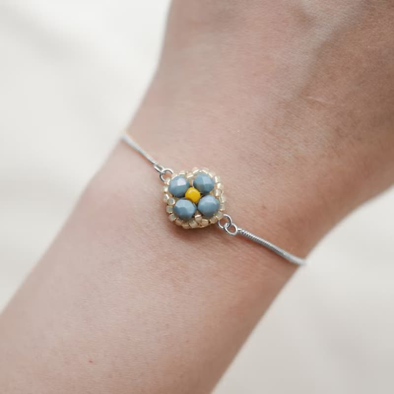 描邊小花手鍊-銀