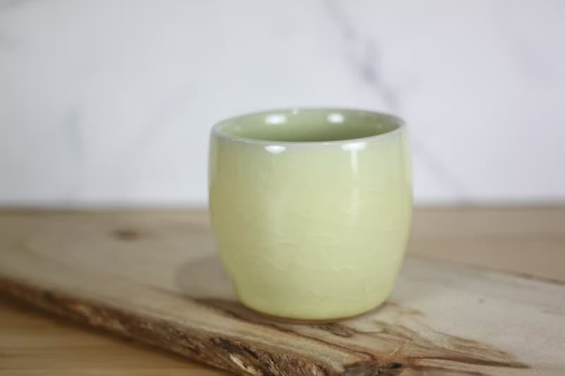 【送禮好物】100ml 米黃 官窯 日式小茶杯 名家葉敏祥手作