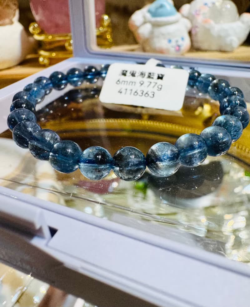 天然魔鬼海藍寶6mm9.77g金屬光澤冥想水晶首選釋放壓力店主自用