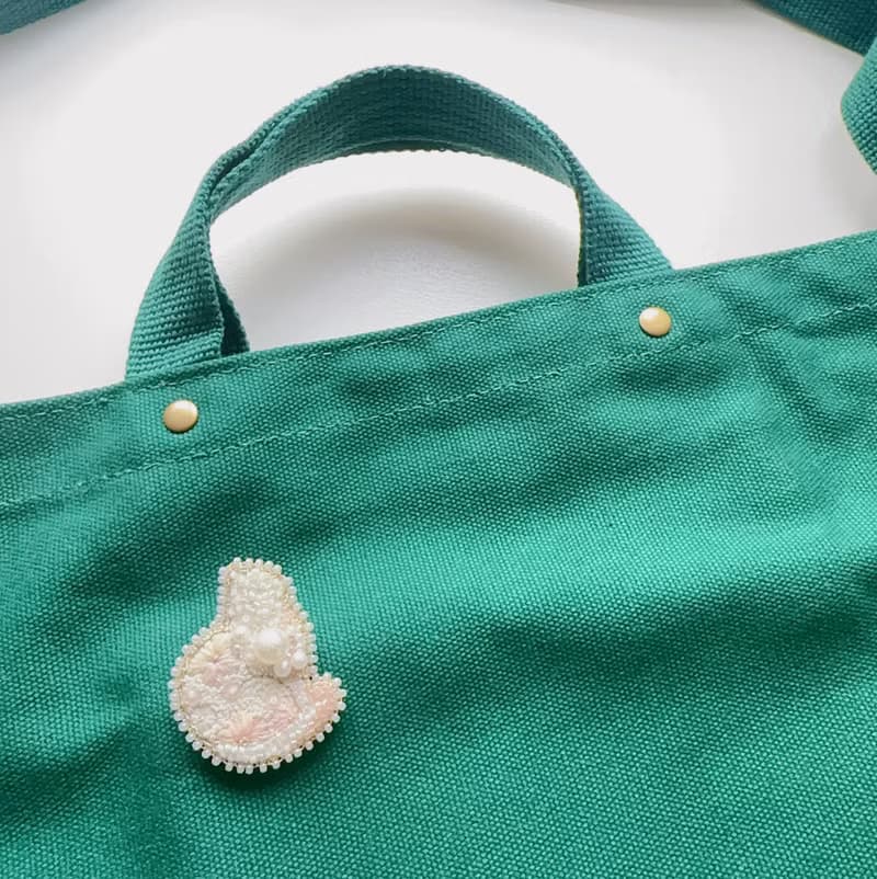 手工刺繡 小白貓Marie胸針/ 耳環/ 髮夾系列