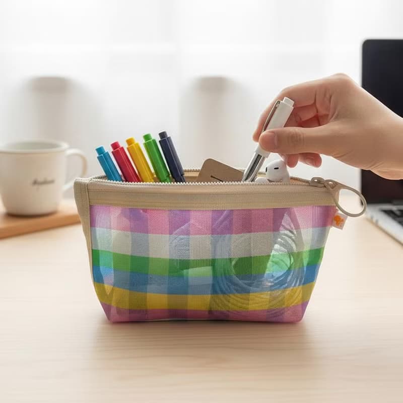 台灣LV-三角拉鍊包(大)