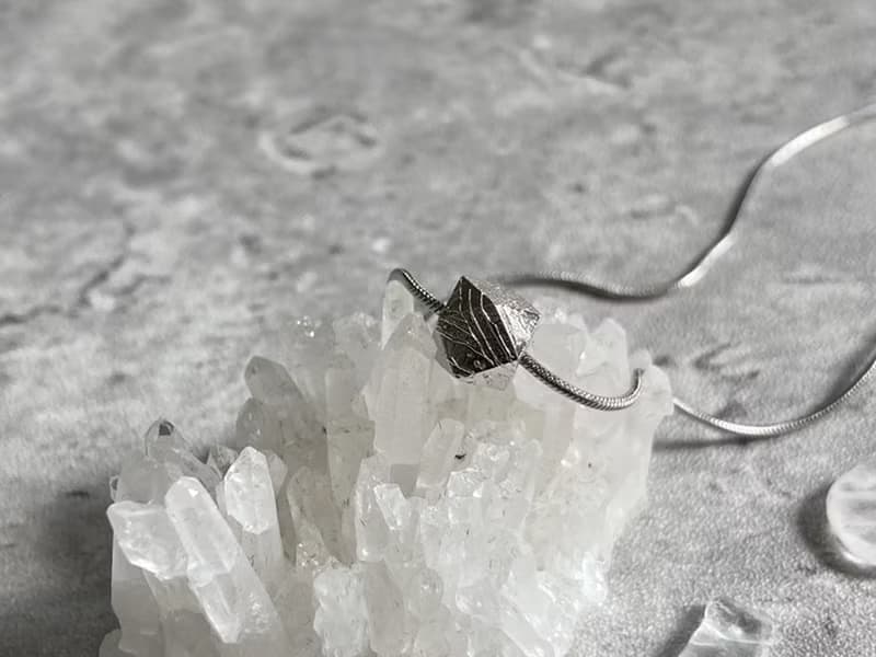 【Infinitas。立方八角天鐵隕石項鍊】天然鎳鐵殞石、瑞典M鐵