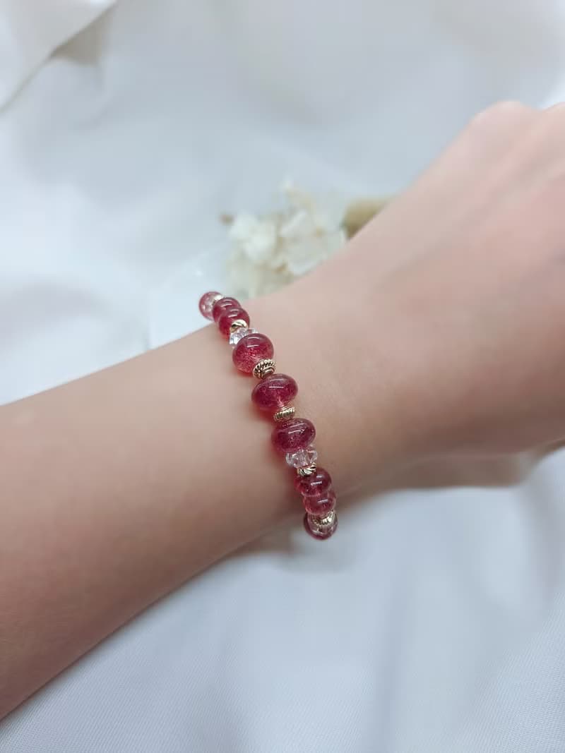 微笑莓果 草莓晶 白水晶 天然石手鍊