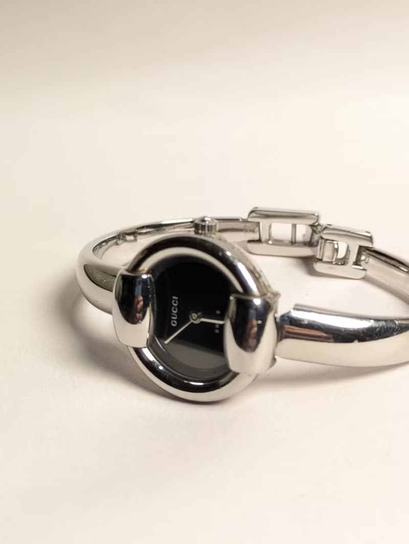 GUCCI vintage quartz watch 黑色盤手環式古董石英錶