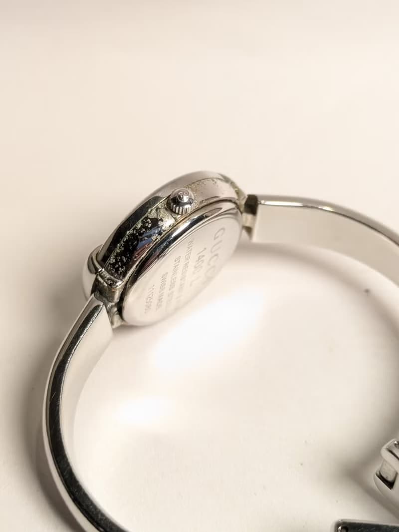 GUCCI vintage quartz watch 黑色盤手環式古董石英錶