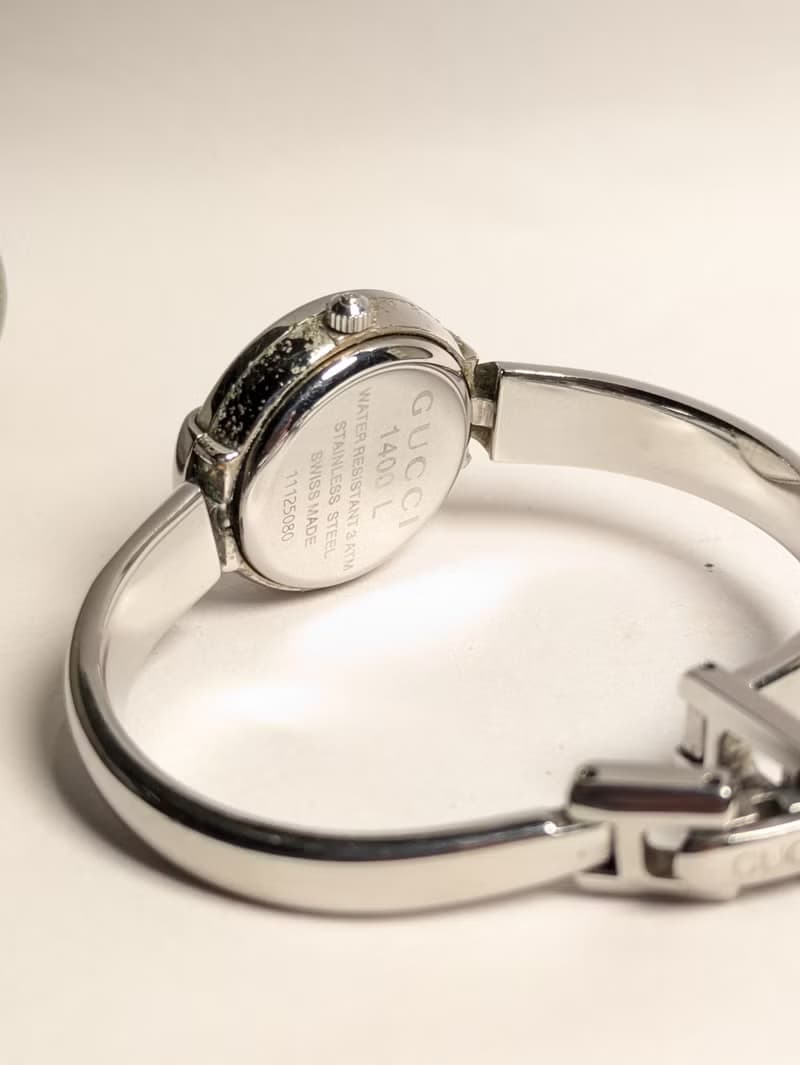 GUCCI vintage quartz watch 黑色盤手環式古董石英錶