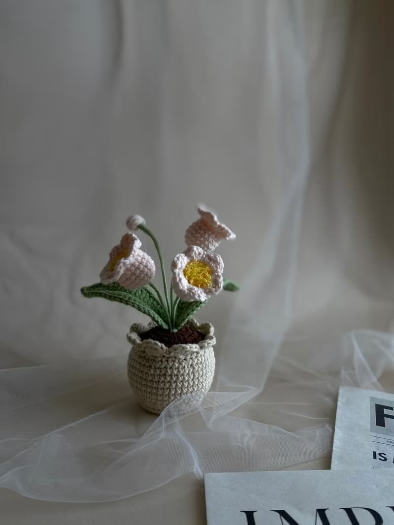 ZHII studio 手工盆花禮盒 - 鈴蘭花 針織花盆