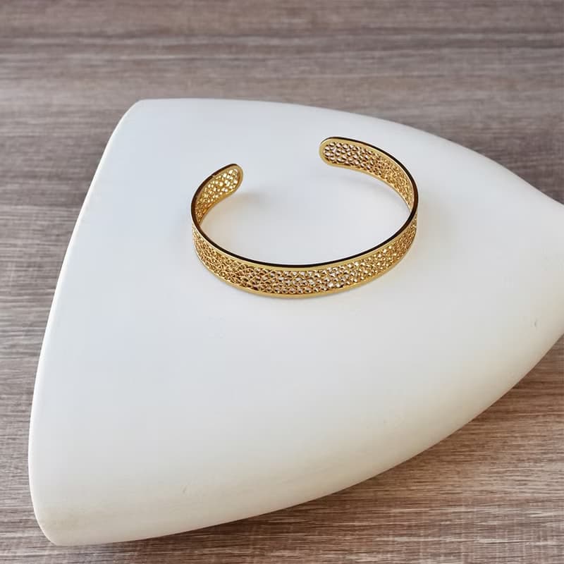 黃銅18K金鏤空蕾絲手鐲