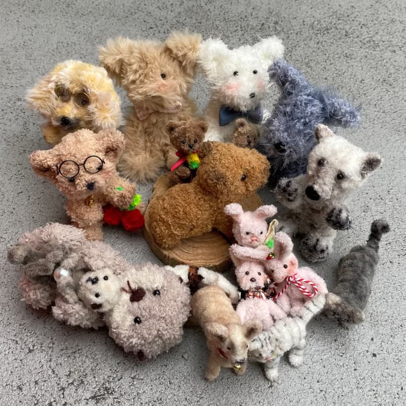 戴眼鏡的金毛犬 站著10cm-毛根扭扭棒手作/玩偶公仔毛料娃娃