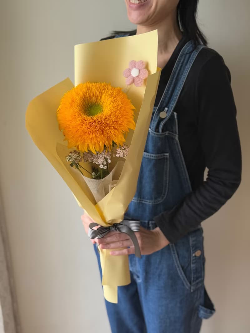 泰迪熊向日葵 畢業花束 鮮花花束 太陽花束