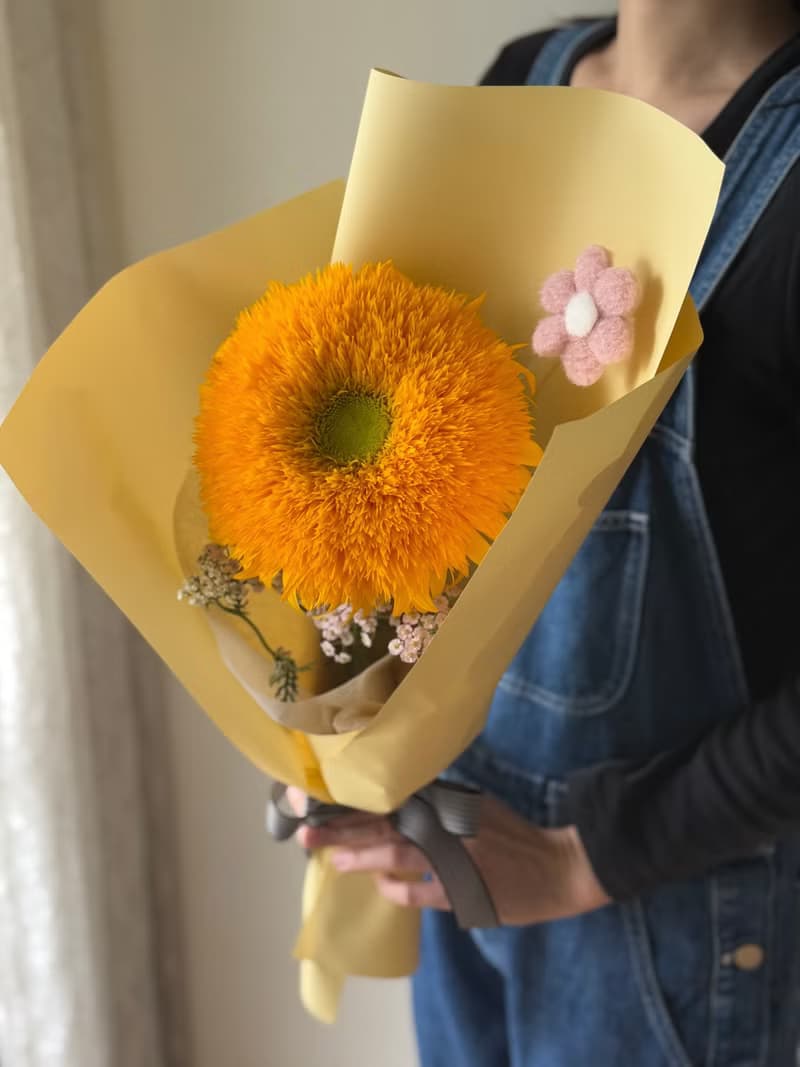 泰迪熊向日葵 畢業花束 鮮花花束 太陽花束