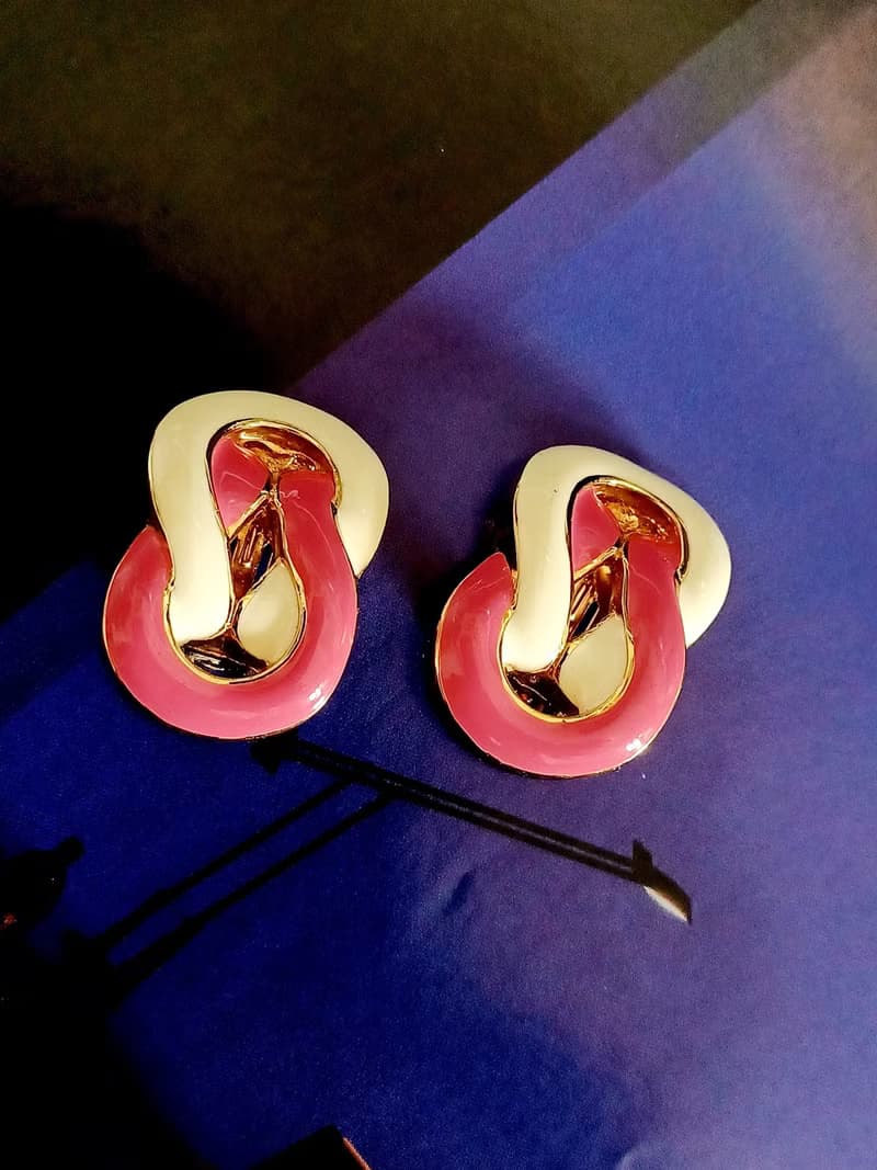 vintage jewelry  St John 經典雙色琺瑯 夾式耳環