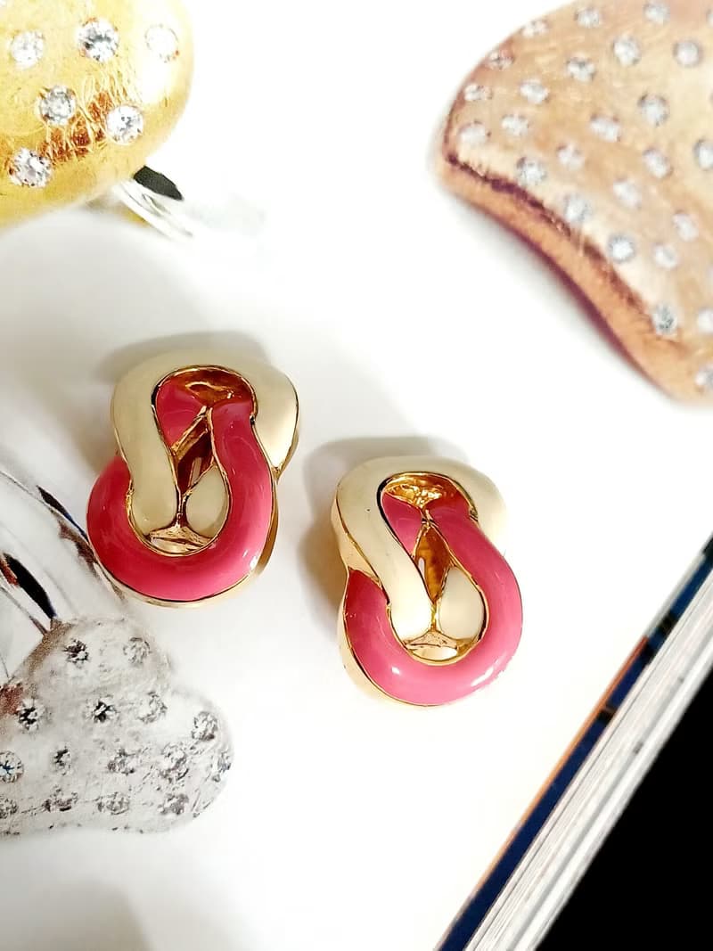 vintage jewelry  St John 經典雙色琺瑯 夾式耳環