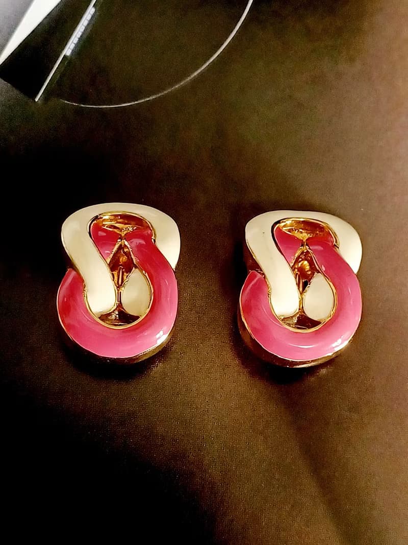 vintage jewelry  St John 經典雙色琺瑯 夾式耳環