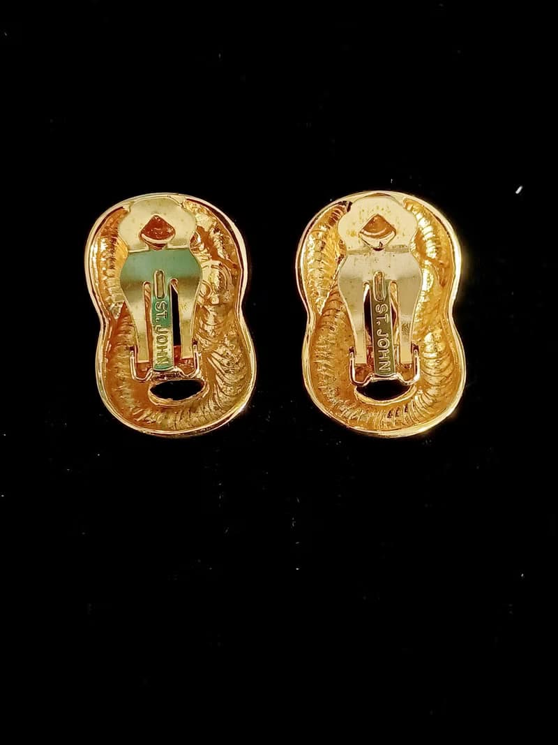 vintage jewelry  St John 經典雙色琺瑯 夾式耳環
