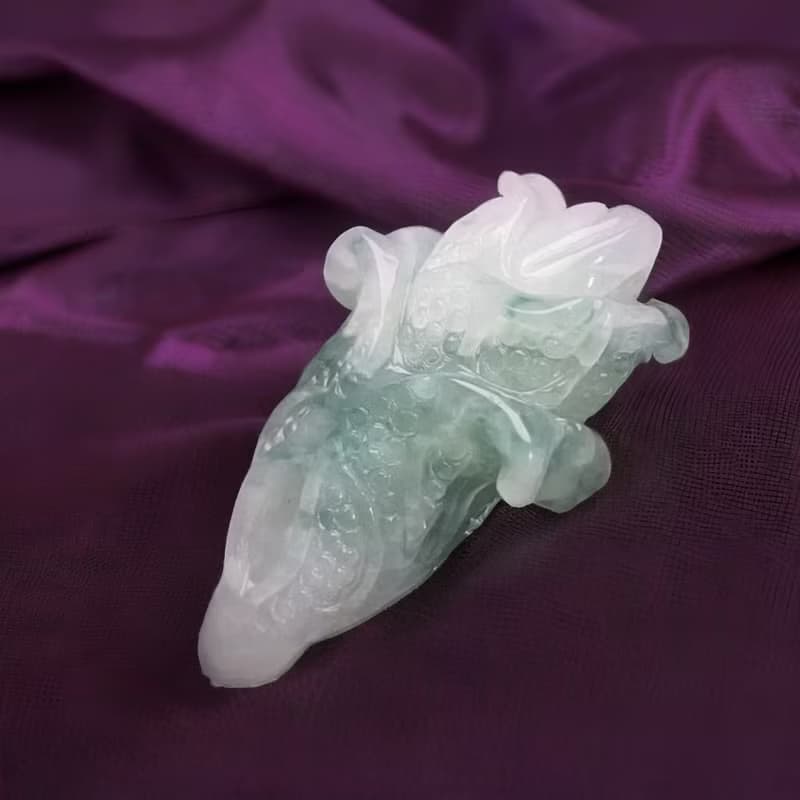 冰種飄綠花翡翠巧雕白菜 | 天然緬甸翡翠A貨 | 送禮
