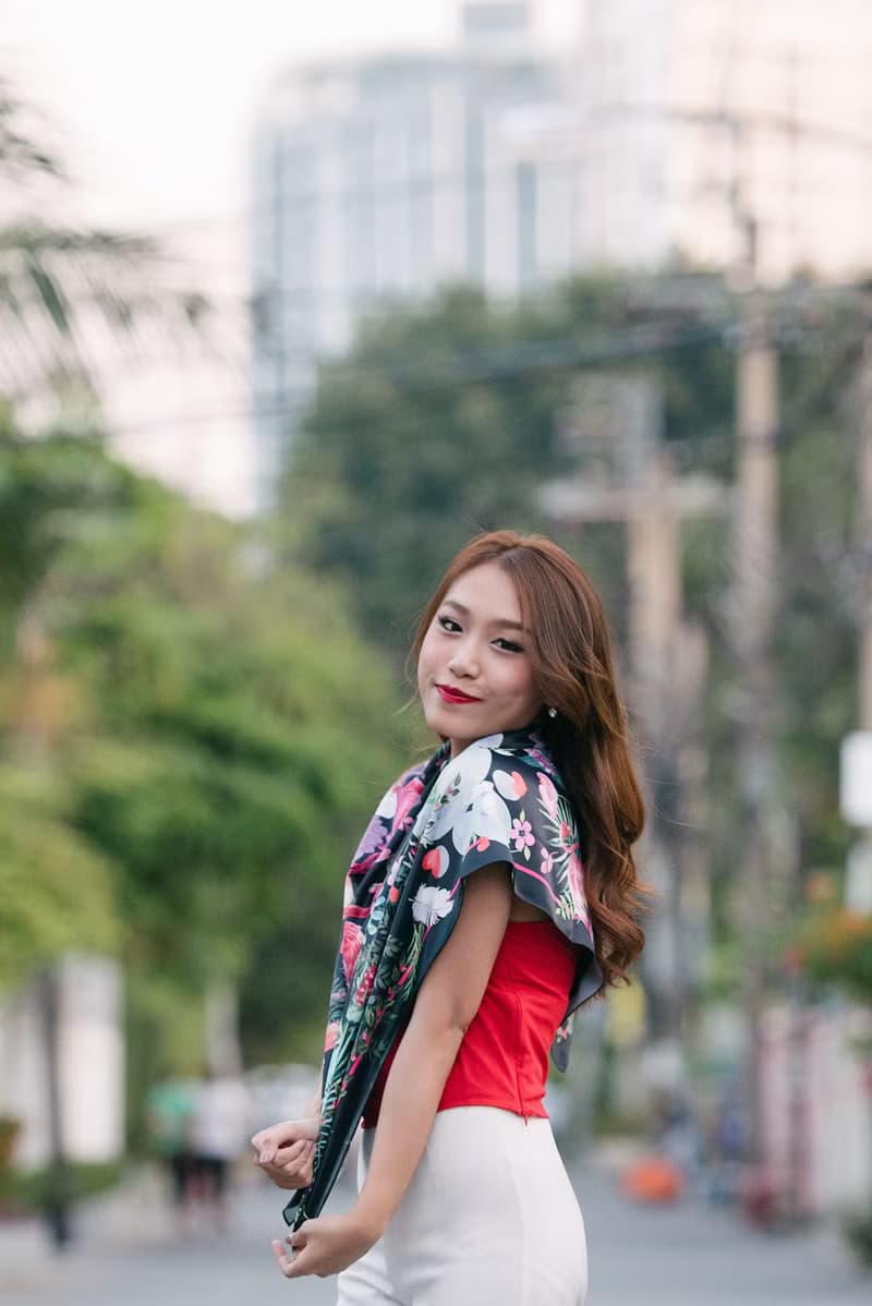 愛鳥系列 - (黑色)浪漫紅鶴絲巾／圍巾（Love birds - Romantic Flamingo Scarf in Black colour）