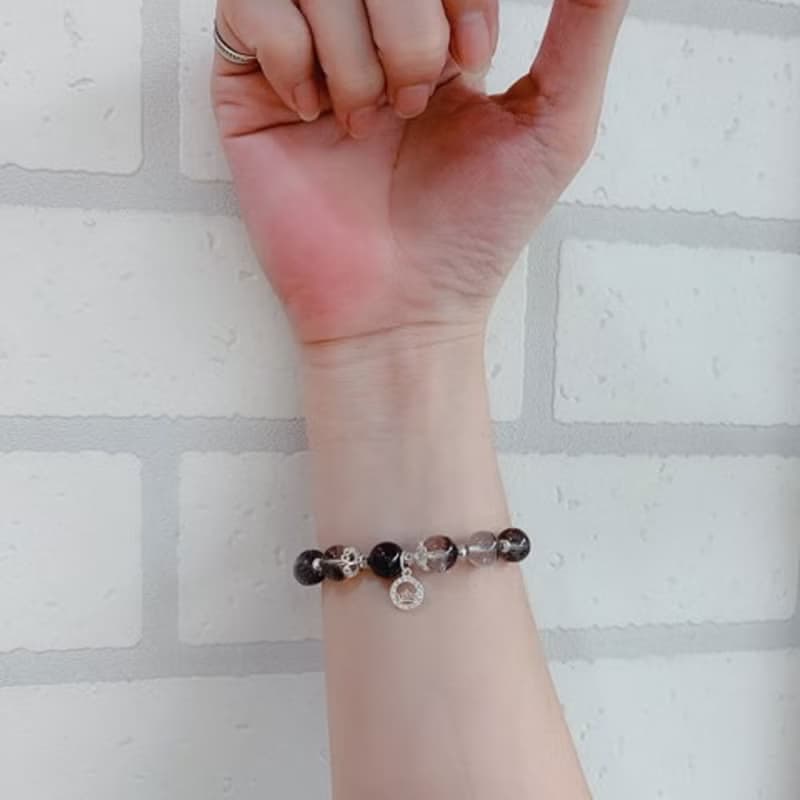 【水晶手串】我的后 | 紅石榴石×紅幽靈異象水晶手鍊 | 大員囡仔