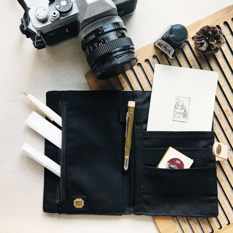 窗花護照套  萬用袋 手帳套