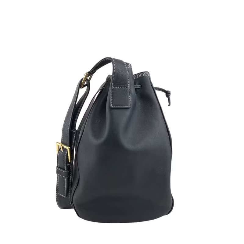 【 日本直送　名牌中古包 】LOEWE ロエベ ショルダーバッグ ネイビー アナグラム ナッパレザー 巾着 vintage ヴィンテージ オールド 3vjxri
