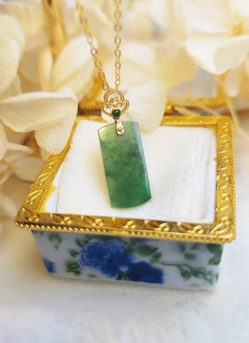 財富自由|純18k金冰綠無事牌|緬甸A貨翡翠如意頭吊墜項鍊