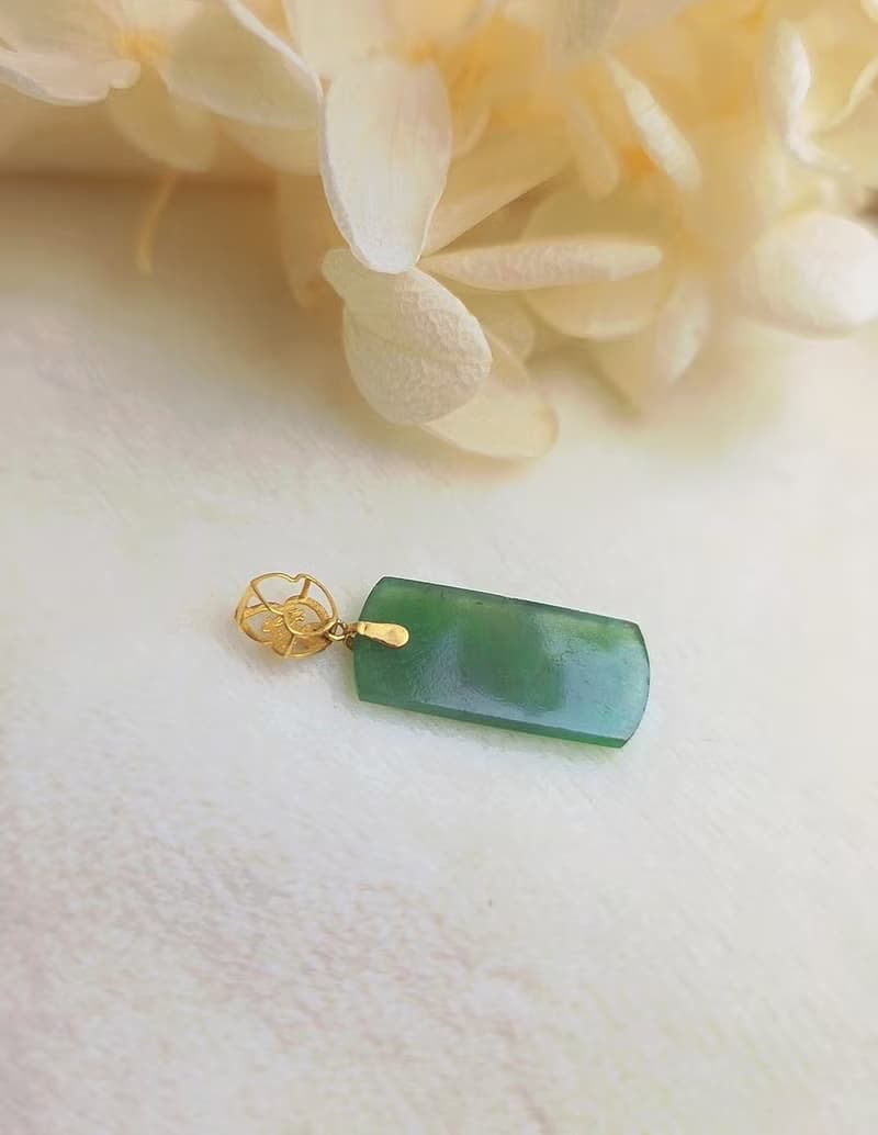 財富自由|純18k金冰綠無事牌|緬甸A貨翡翠如意頭吊墜項鍊