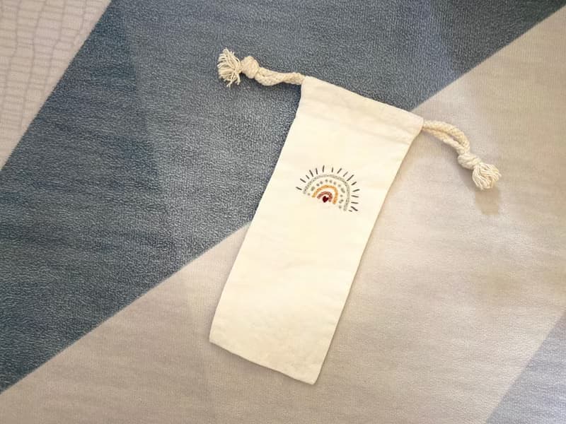 塗鴉彩虹刺繡 小筆袋 餐具袋