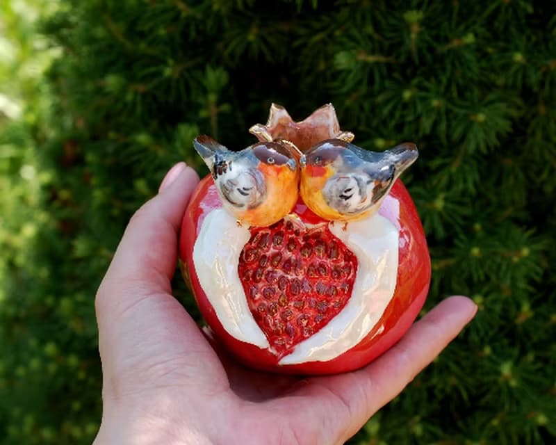 Pomegranate & birds figurine Small porcelain vase Love birds Ceramic fruits