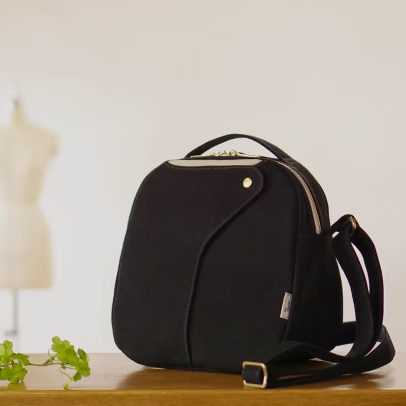 ショコラ / ブラック × アイボリー 【受注制作】 Trocco 帆布バッグ