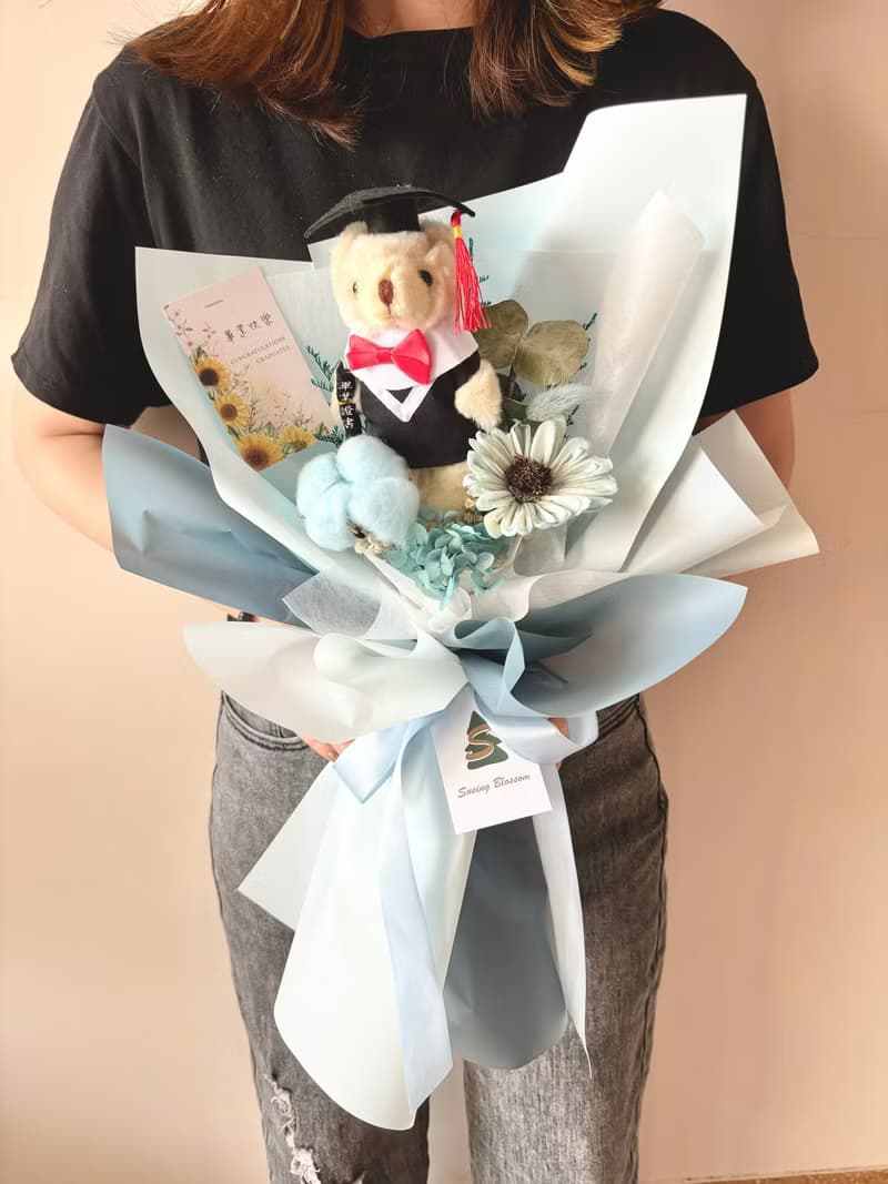 sueing_blossom  乾燥太陽花畢業熊花束
