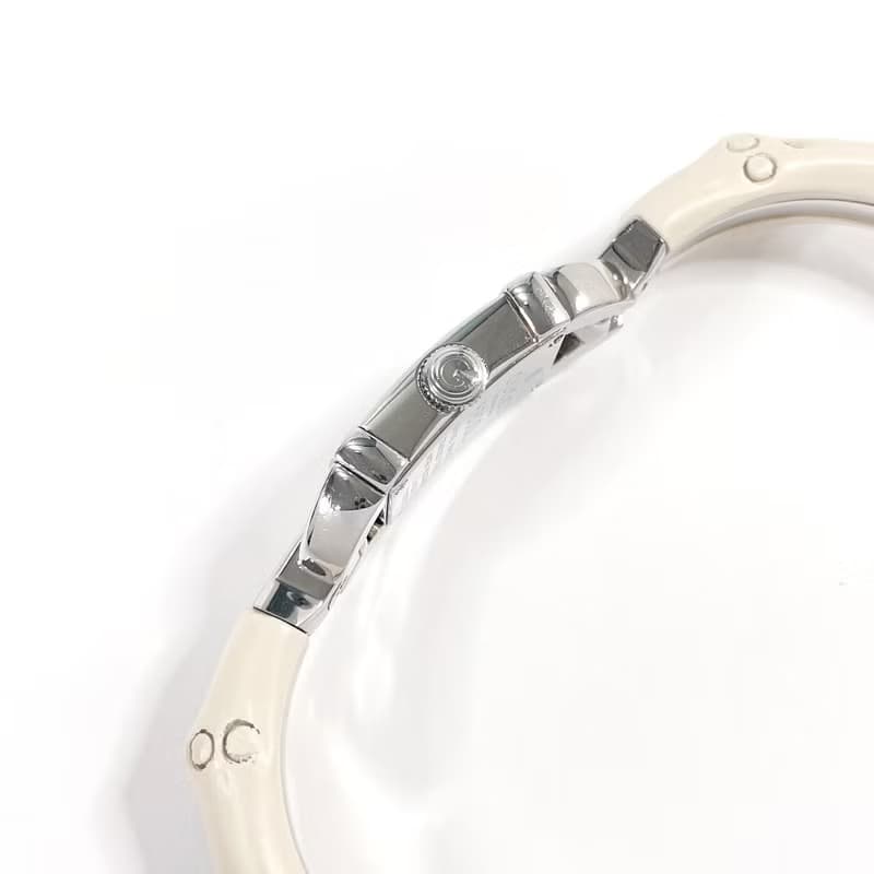 【日本直送 中古美品】グッチ GUCCI 腕時計 6800L バンブーバングルウォッチ ステンレススチール シルバー/ホワイト クオーツ