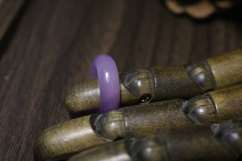 高冰種紫色玉髓戒指素圈簡約玉戒禮盒