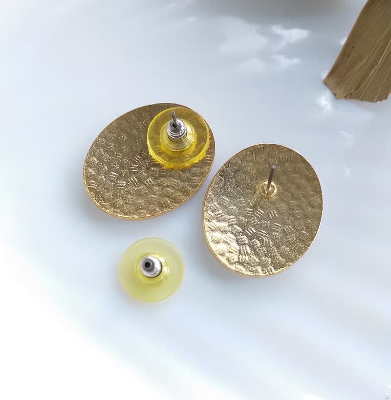 【西洋古董飾品 】景泰藍 白色調 橢圓 描金花卉 簡約 針式耳環