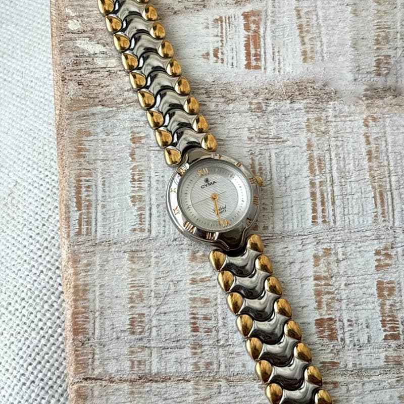 CYMA 瑞士 石英錶 圓形 羅馬時標 金銀雙色 古董錶 vintage