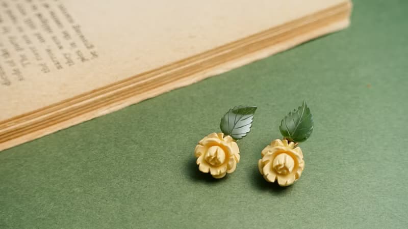 美國古董品牌Van dell 12K包金玉石仿象牙玫瑰耳環式耳夾