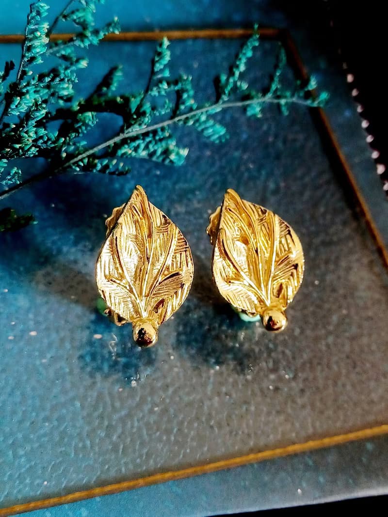 vintage jewelry  古典立體金色葉脈  夾式耳環