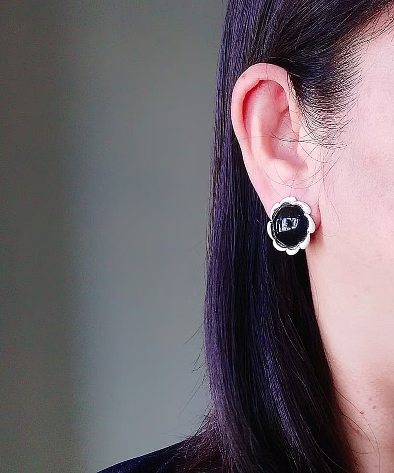 vintage jewelry  黑色大理石花 夾式耳環